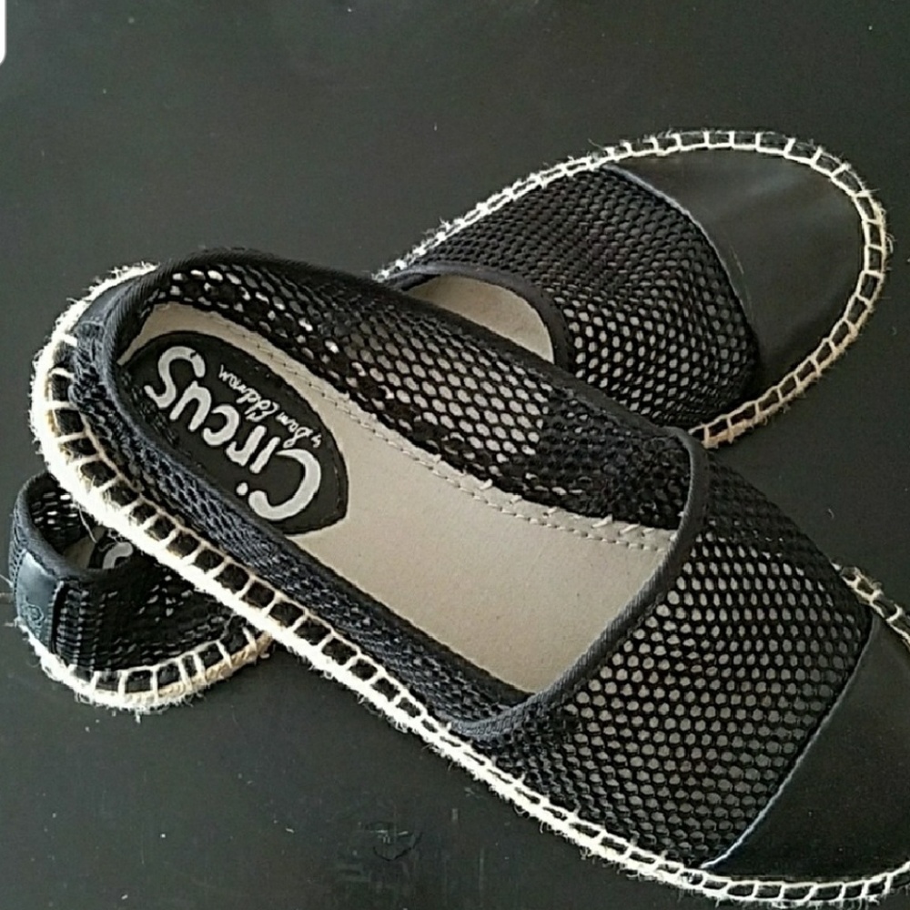 Sam Edelman black slip on.